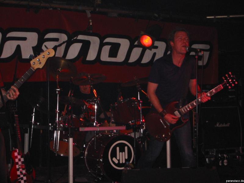 ./20011116_Paranoiacs_Underground/Paranoiacs03@Underground.jpg