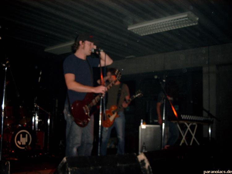 ./20031004_Paranoiacs_CrashfestBrakel/SIMG1777.jpg
